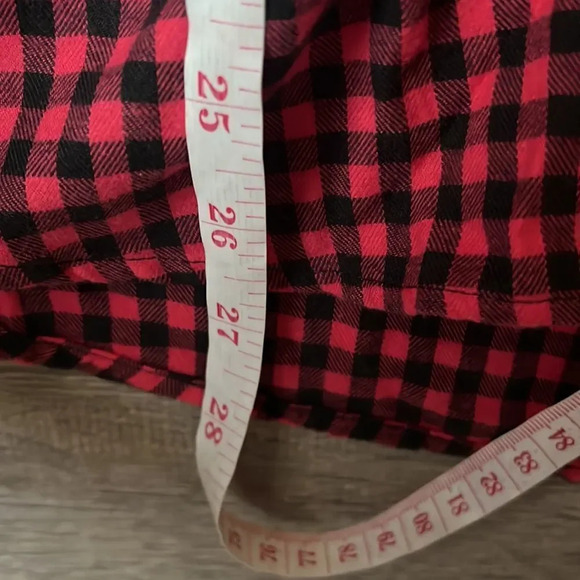 NEW J. Crew Classic button down red and black gingham - Picture 10 of 10